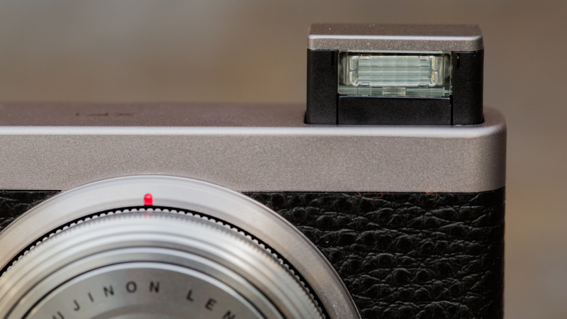 Illustration for article titled Fujifilm XF1 Review: Clever Design That Will Drive You Crazy